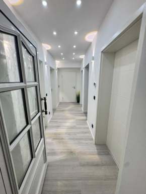Modernes Haus mit Garten & Privatparkplatz Villa